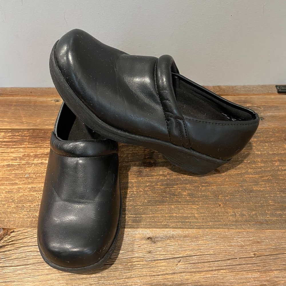 Safe T Step Shoes like Dansko - Black Size 7W
